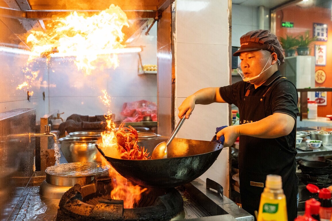CHINA-HUNAN-NANXIAN COUNTY-CRAYFISH BANQUET (CN)