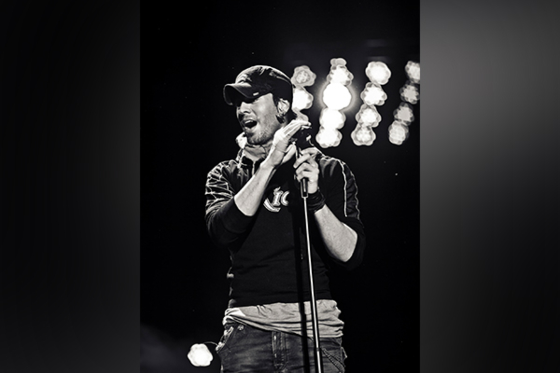 It's official! Enrique Iglesias coming to India this October, see details