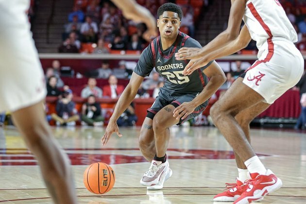 Top 25 roundup: Grant Sherfield, Oklahoma blow by No. 2 Alabama