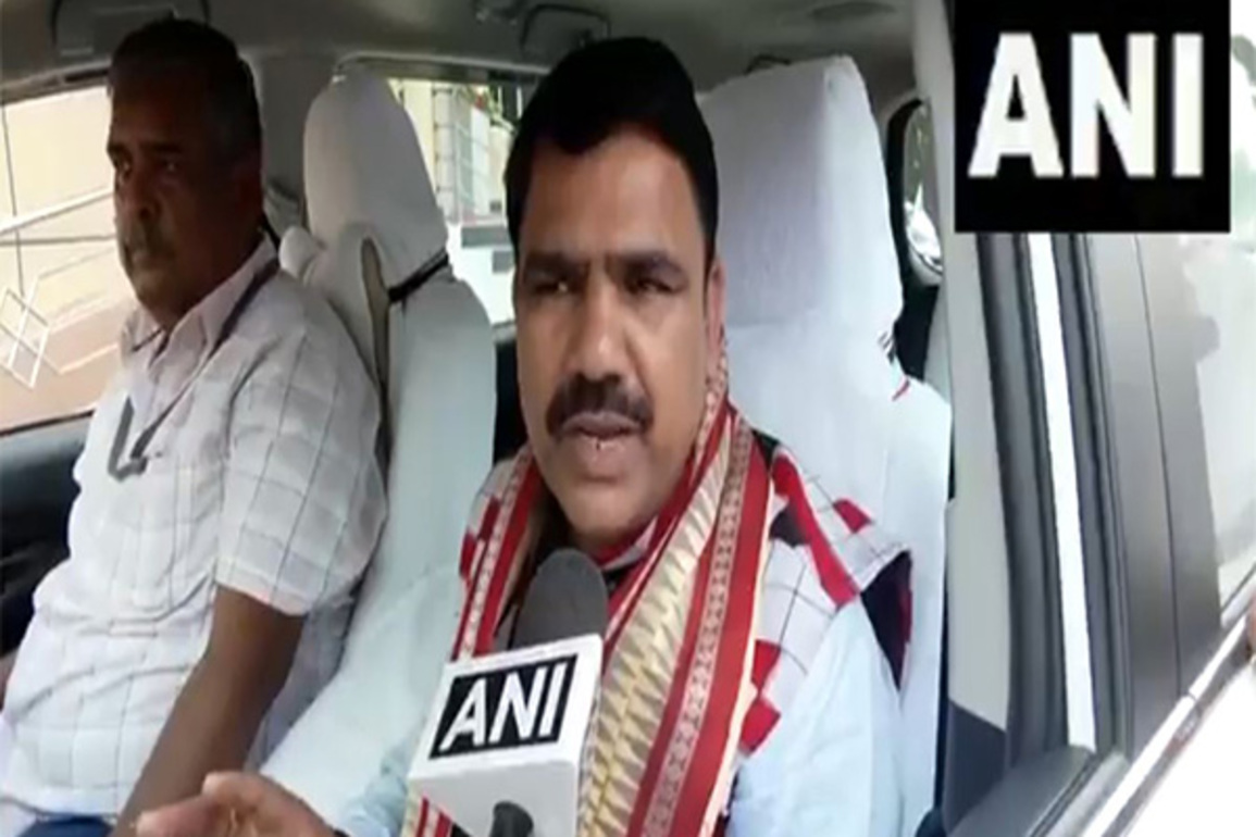 "Should also train teachers on how we can prevent COVID": Odisha Minister Nityananda Gond