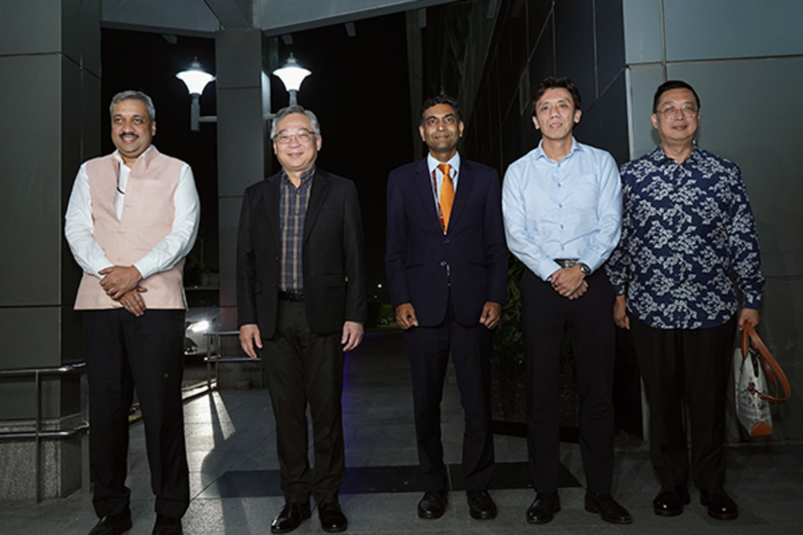 Singapore ministerial delegation arrives in Delhi for India-Singapore Ministerial Roundtable