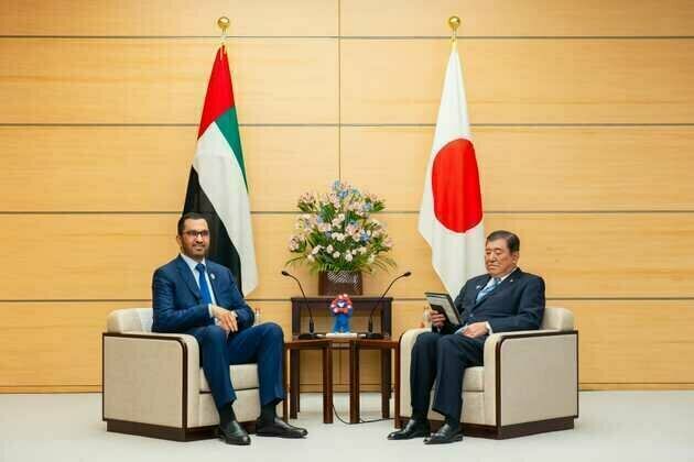 President sends letter to Japan's PM delivered by UAE Special Envoy