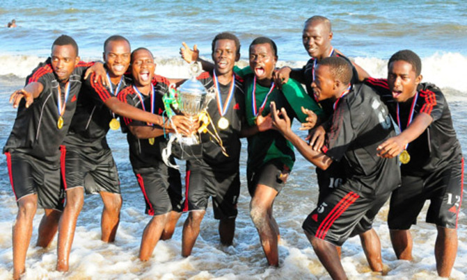 St. Lawrence lift Beach Soccer title St. Lawrence lift Beach Soccer title