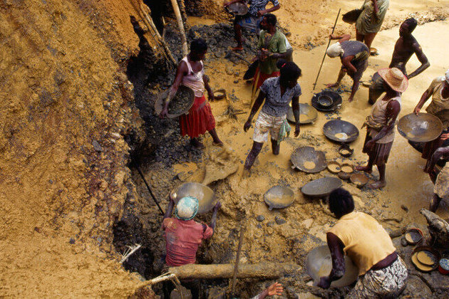 US and Canada source gold from drug cartel mines  NYT