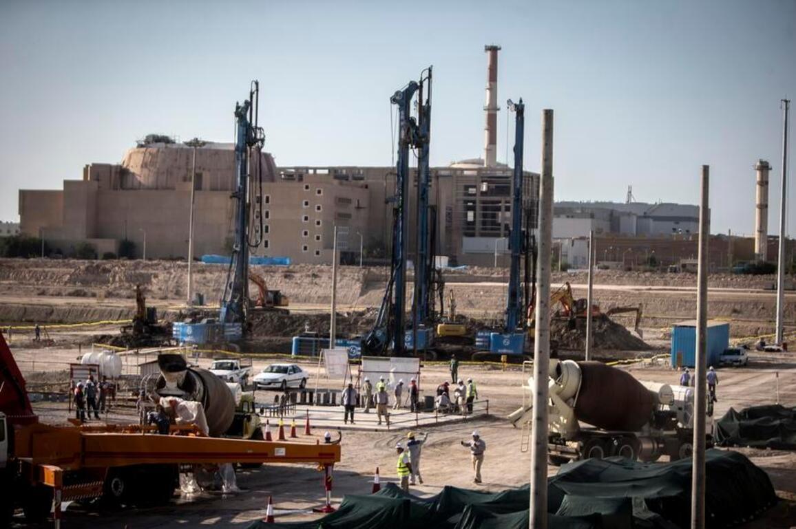 Update: Trump extends pause on striking Iranian energy plants by 10 days