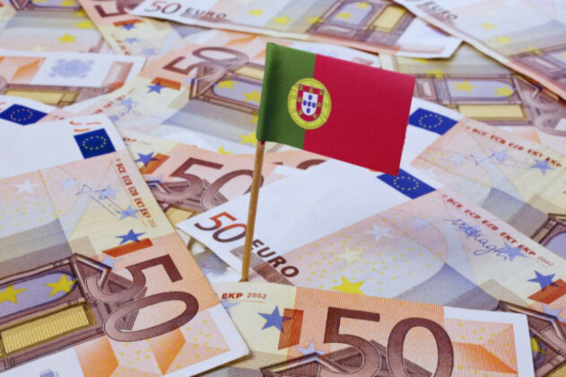 Portugal 25 Years with the Euro: Growth, Tourism, and Lessons Learned