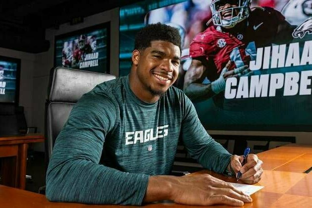 Eagles sign Jihaad Campbell
