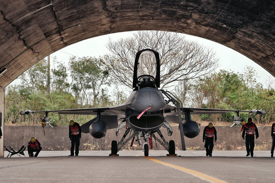 Taiwan sees surge in Chinese military activity around territory