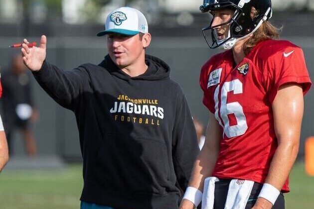 Jaguars keep OC Grant Udinski, DC Anthony Campanile in the fold for 2026 season