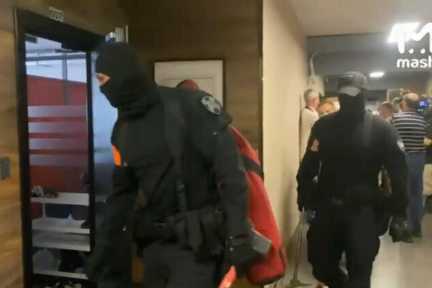Police raid offices of leading Russian Telegram channel 