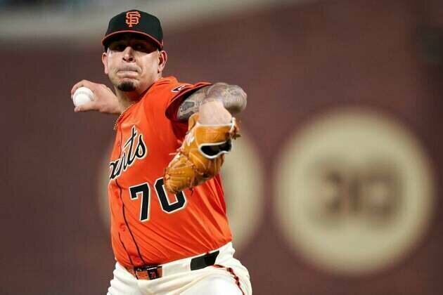 Giants shut out Nats, end home losing streak