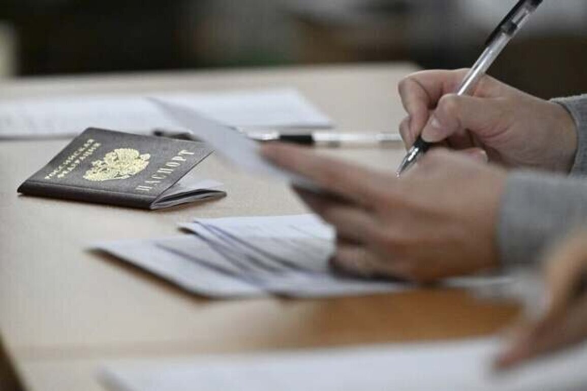 Russia Plans 'Civic Death Law' for Exiled Critics