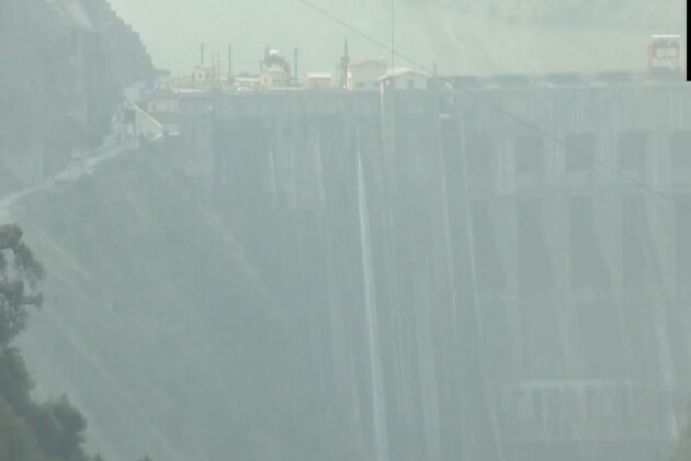 Gates of Salal and Baglihar dam on Chenab river closed, residents voice strong support of move