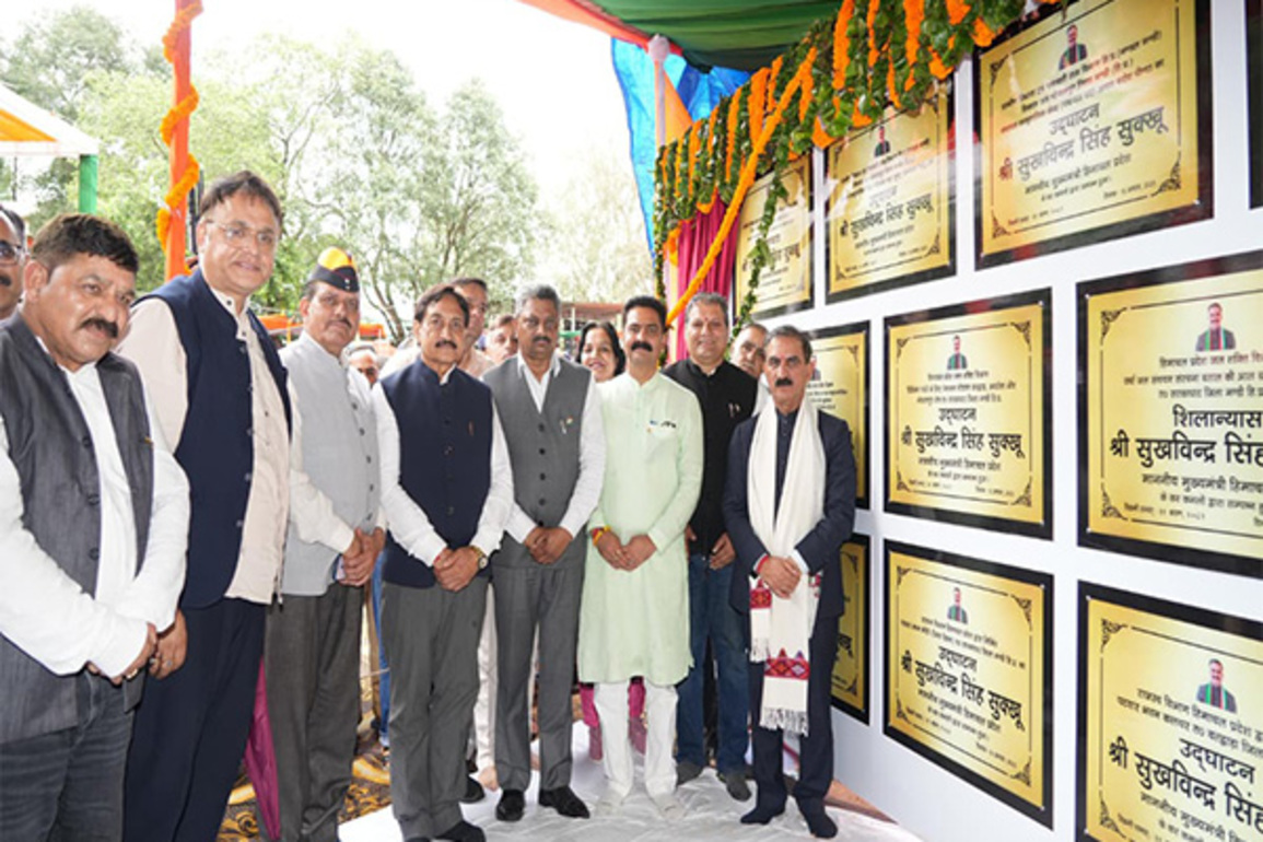 Himachal Pradesh CM dedicates 33 development projects worth Rs. 216 crore in Mandi.