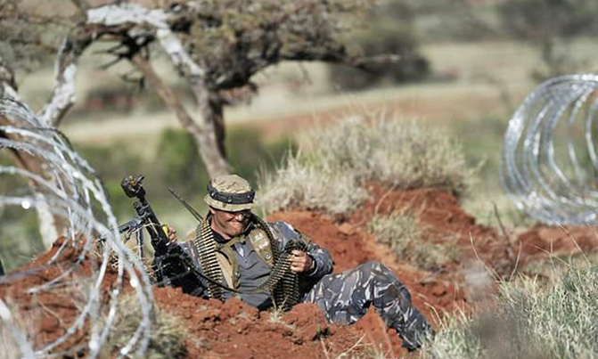 In Kenya, British soldiers train in massive war games In Kenya, British soldiers train in massive war games