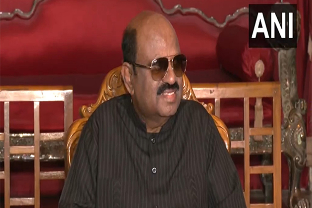 "Going to field to see for myself...", says Bengal Guv on Murshidabad violence; CM Mamata requests him to postpone visit