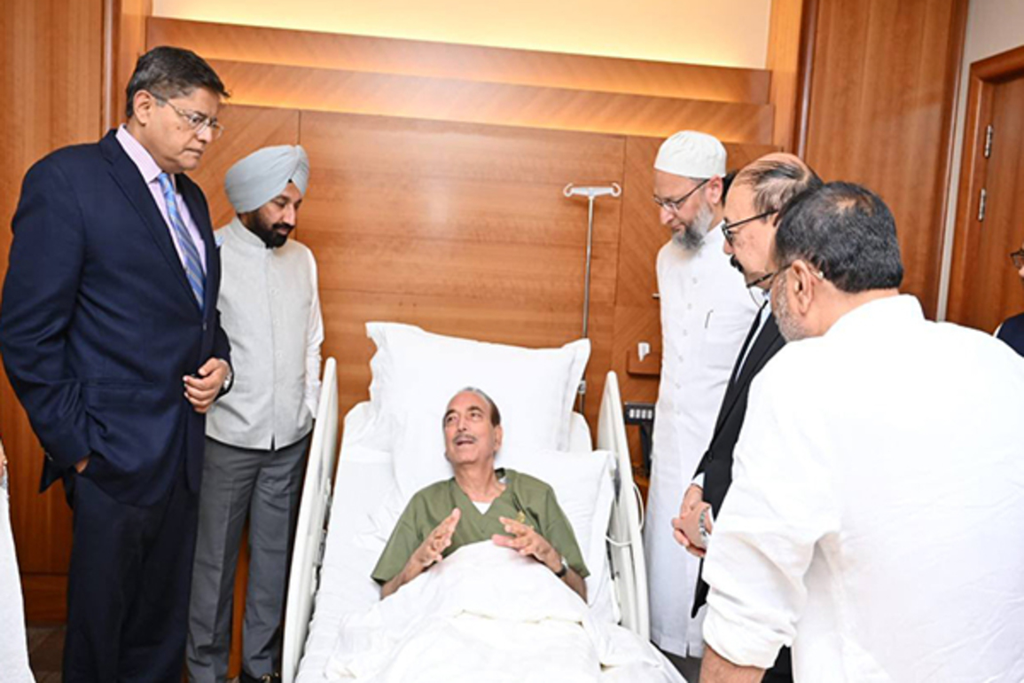 Ghulam Nabi Azad, part of MP Baijayant Panda-led delegation, hospitalised in Kuwait