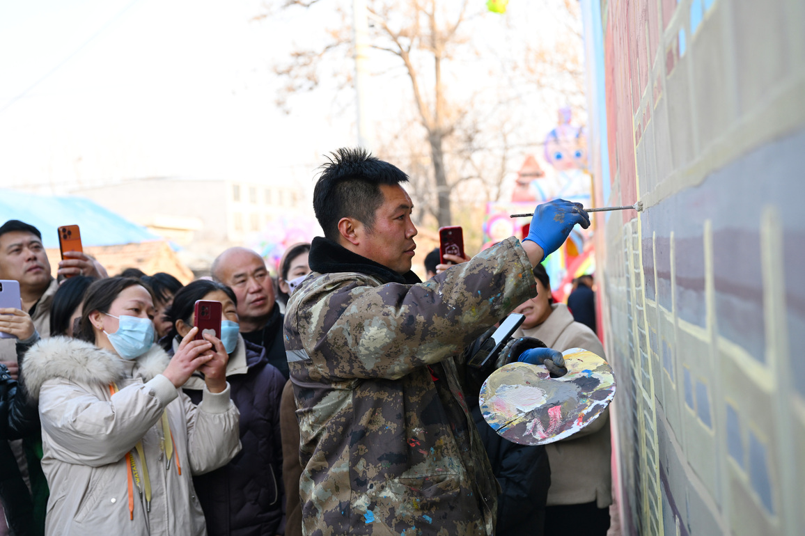 CHINA-HENAN-SHANGQIU-RURAL PAINTER