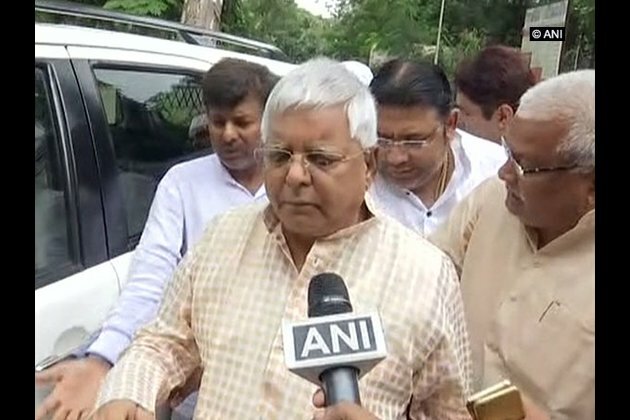 Fodder scam: SC seeks CBI's response on Lalu Yadav's bail plea