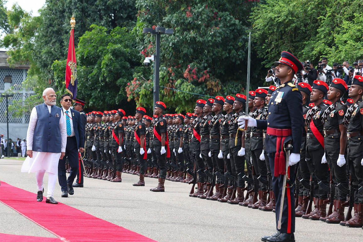 PM Modi receives unprecedented ceremonial welcome in Sri Lanka