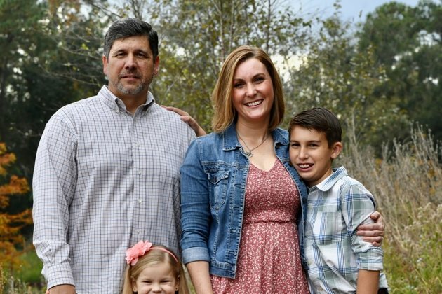 For Families Deeply Divided, a Summer of Hot Buttons Begins