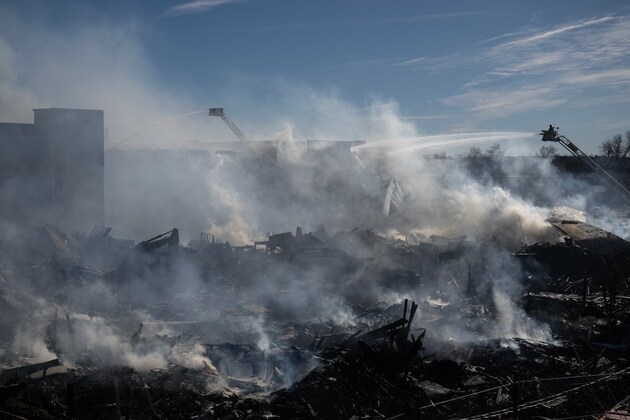 Leetsdale Drive remains closed in Denver around massive five-alarm fire