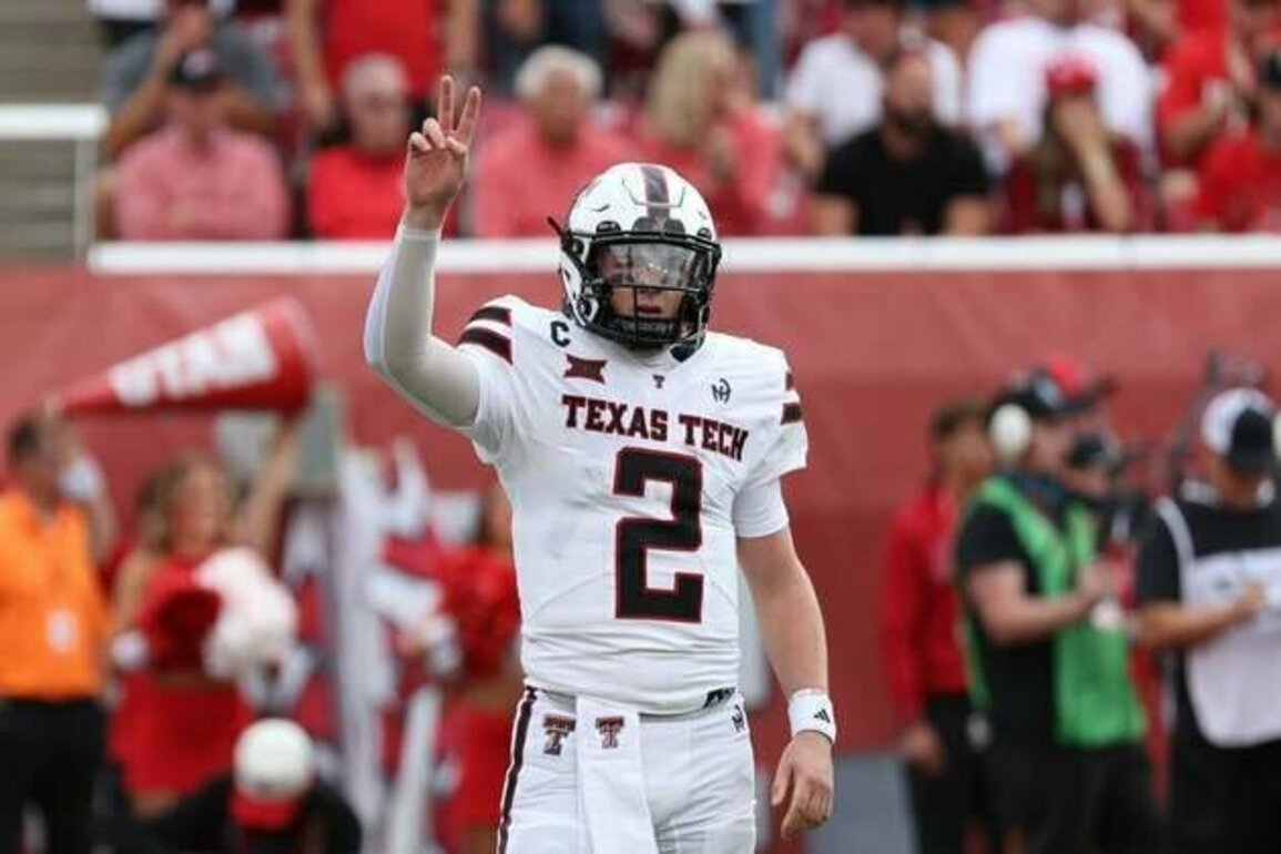 11 Texas Tech visits rival Houston for clash of 4-0 teams