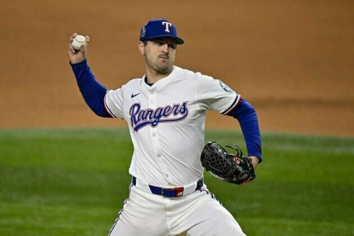 Tyler Mahle's strong outing sets tone for Rangers' win over Angels