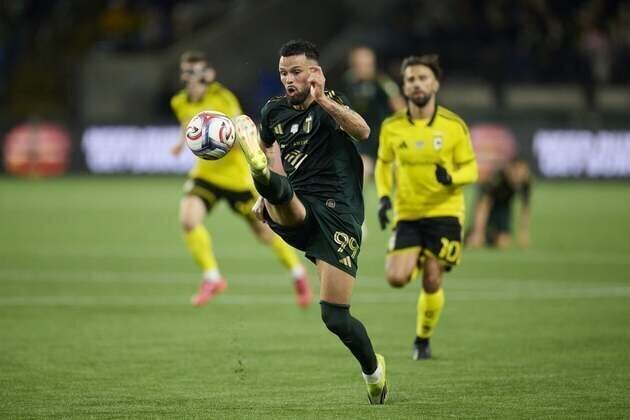 Ariel Lassiter's late strike lifts Portland past Columbus