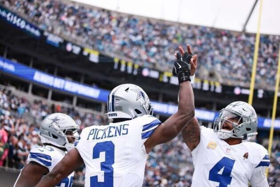 Cowboys 'lean toward' tagging WR George Pickens to prioritize defense