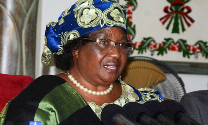 President declares Malawi election 'null and void' President declares Malawi election 'null and void'