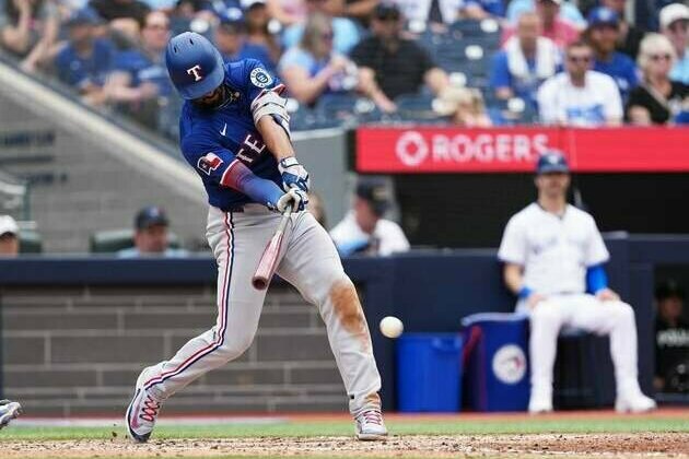 Rangers 2B Marcus Semien (foot) hoping to return next week