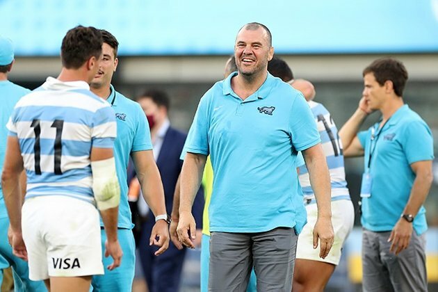 Ex-Wallabies coach Cheika keen for international return