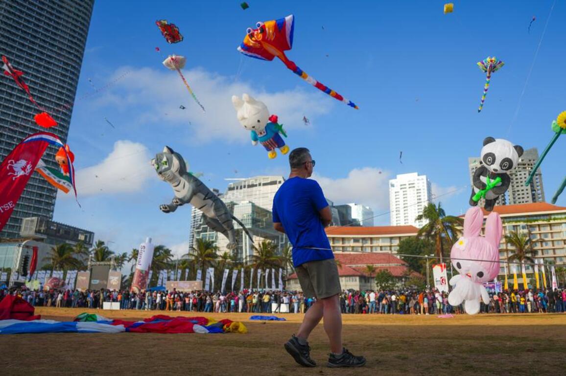 Asia Album: Highlights of kite festival in Sri Lanka