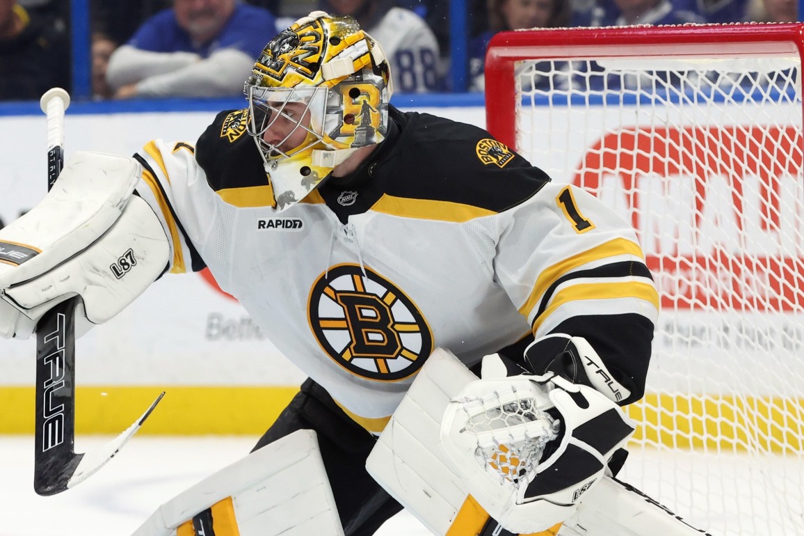Bruins' Jeremy Swayman Remains Undefeated In World Championship