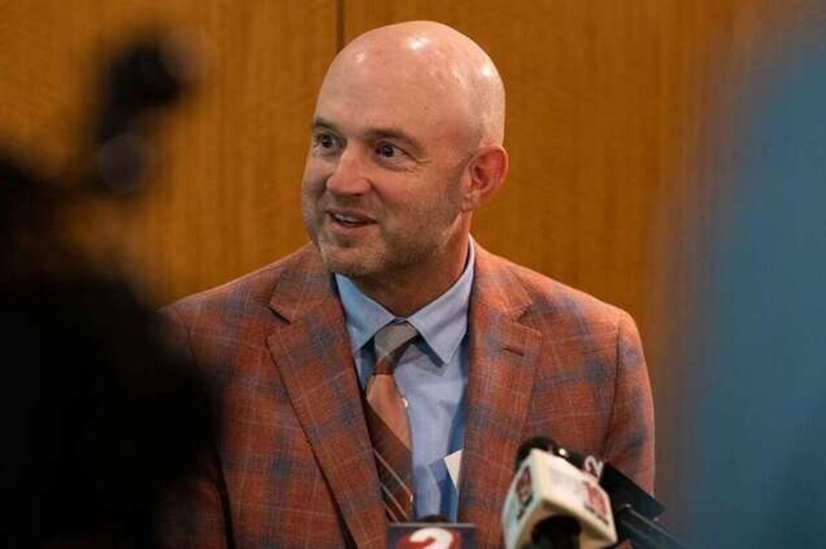 As Bengals Turn To Offseason, Duke Tobin Turns To Super Structure