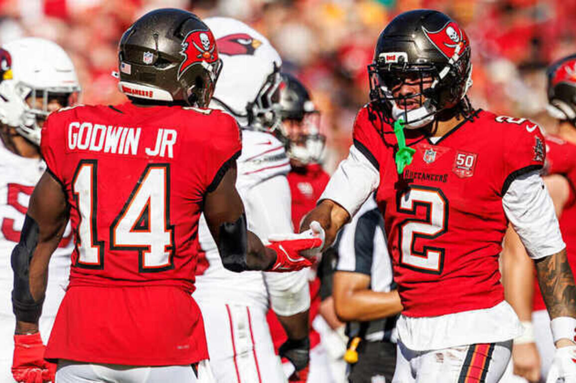 Bucs Receiver Room Remains Strong in Post-Mike Evans Era