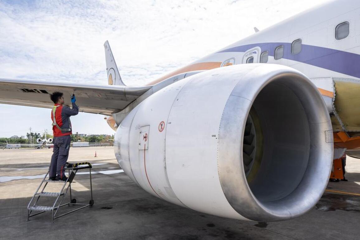 HainanOutlook | Aircraft repair hub in S China's Hainan attracts global airlines