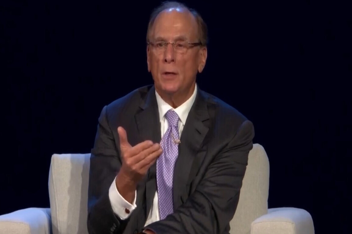 "Era of India": Black Rock CEO Larry Fink lauds Modi-led rupee digitisation