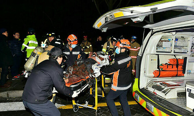 S. Korean monk sets himself on fire S. Korean monk sets himself on fire