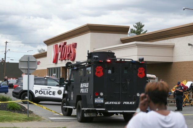 At Least 8 Dead in Shooting at New York Supermarket