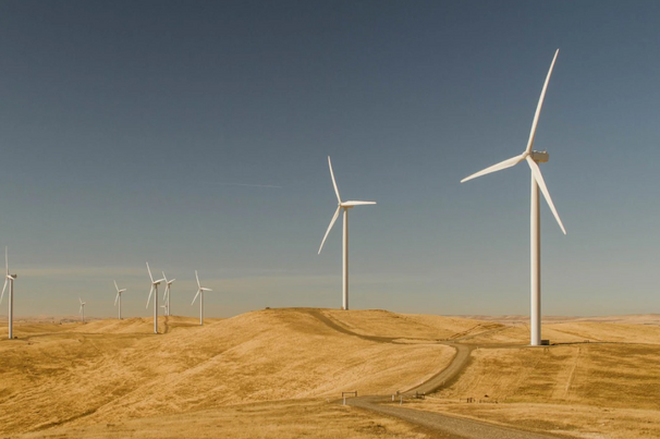 AGL offloads Tilt stake for $750m