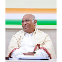 "Visionary humanist, poet and philosopher": Mallikarjun Kharge pays tribute to Rabindranath Tagore on his birth anniversary