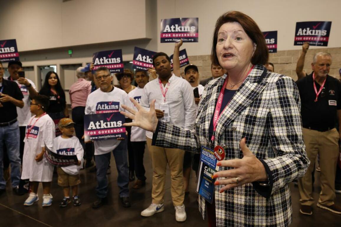 With Harris on the sideline, Democratic candidates for California governor woo party loyalists
