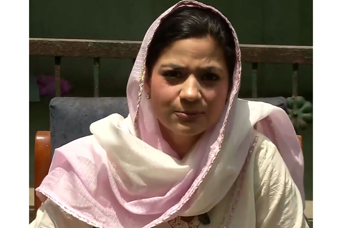 "What he said was illogical": PDP's Iltija Mufti criticises J-K CM Abdullah over liquor shop remarks
