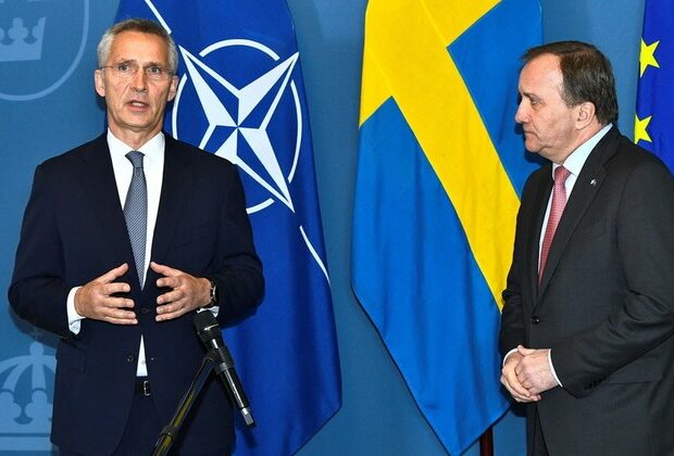 Finland & Sweden in NATO would trigger response Russia