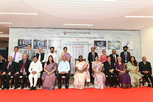 President Murmu inaugurates Cancer Care Centre in Delhi, interacts with patients