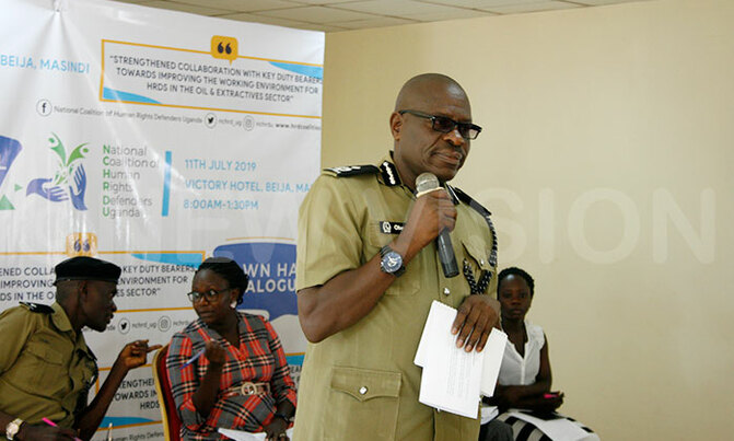 Albertine Police commander calls for dialogue with human rights defenders Albertine Police commander calls for dialogue with human rights defenders