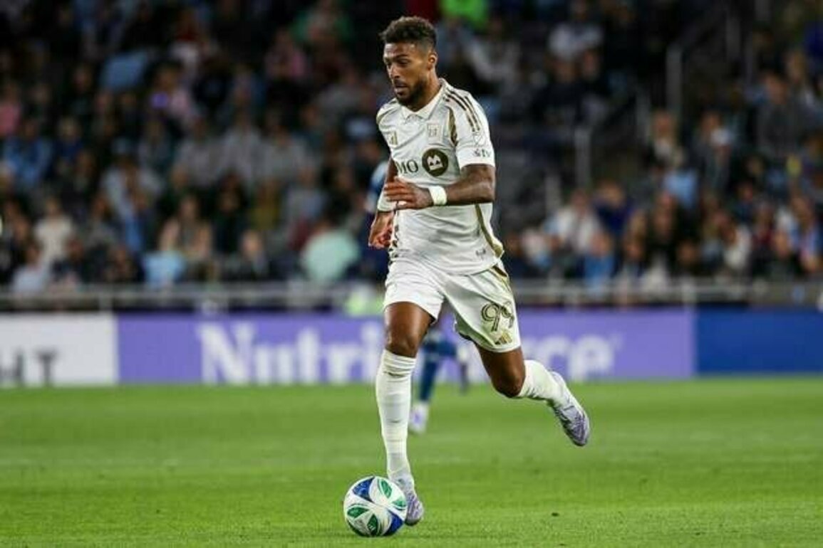LAFC take on Timbers with sights set on blemish-free July