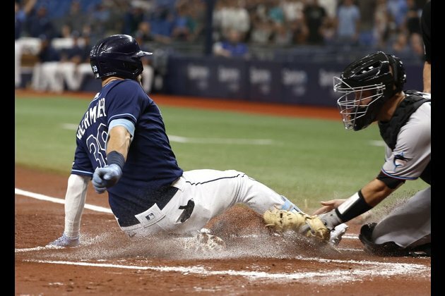 Kevin Kiermaier's early inside-the-park HR helps Rays top Marlins